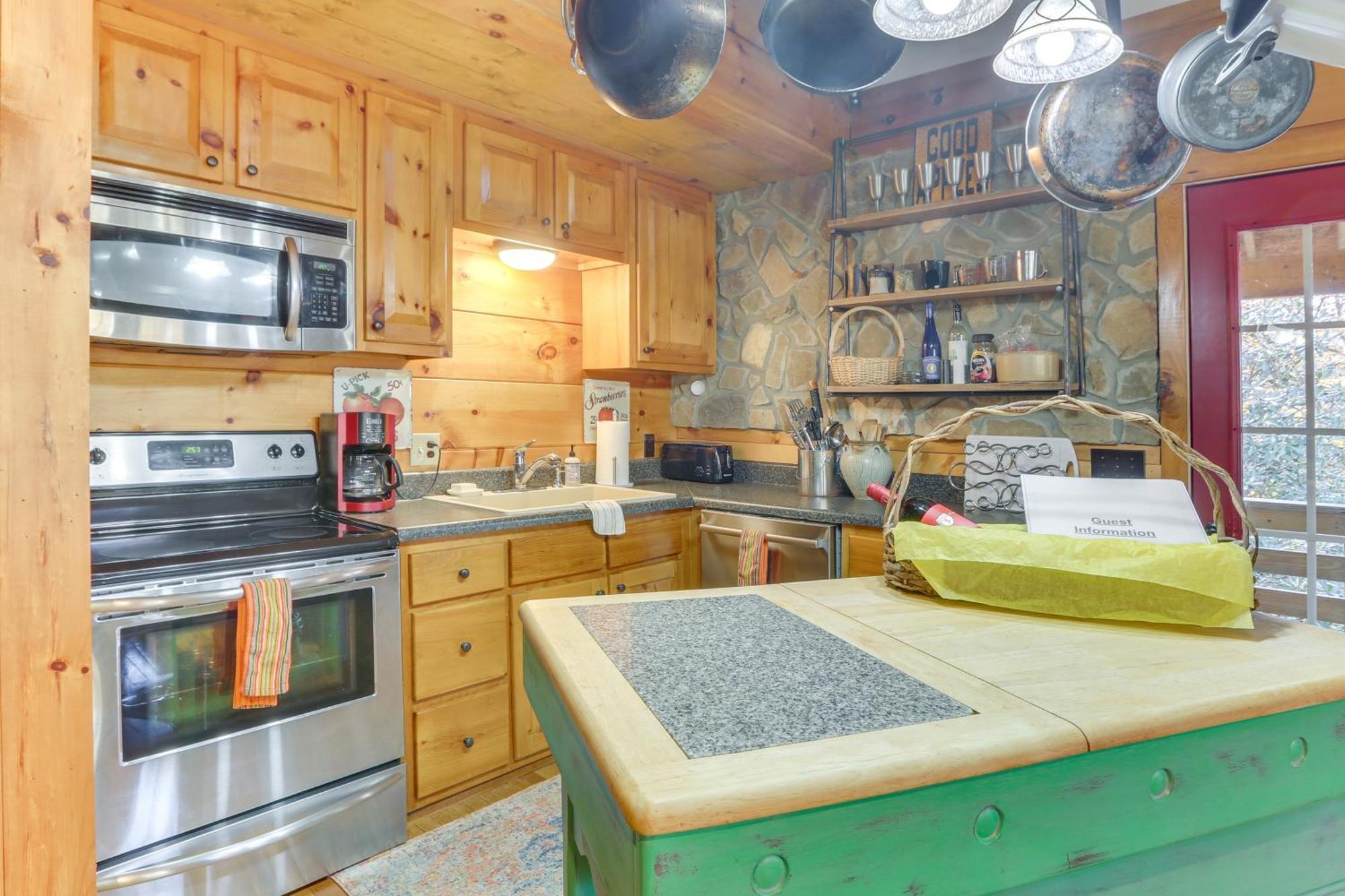 Charming Fancy Gap Cabin With Deck And Gas Grill! Exterior photo