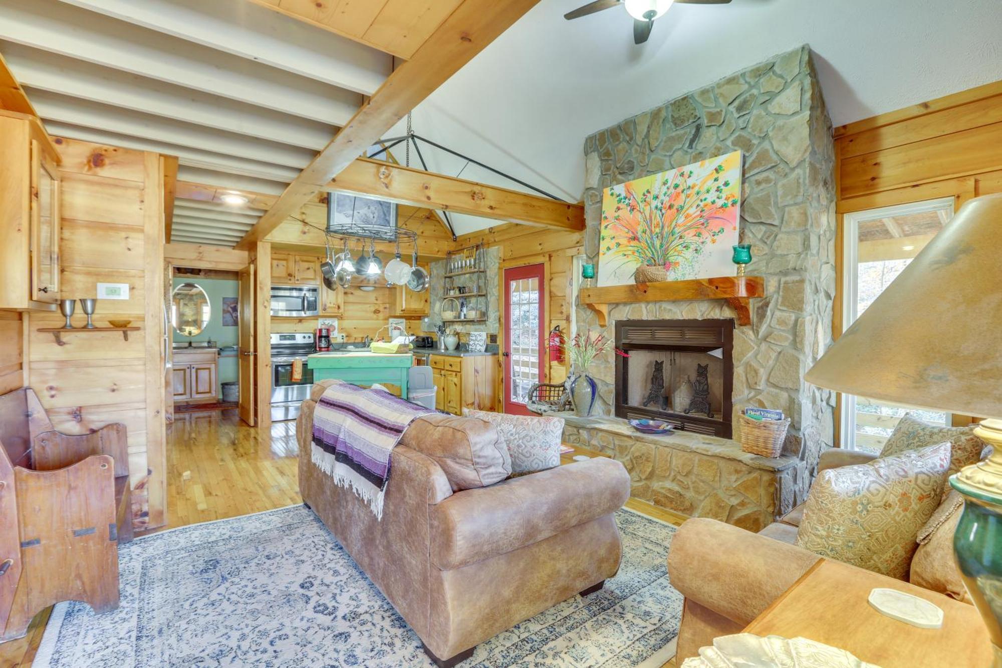 Charming Fancy Gap Cabin With Deck And Gas Grill! Exterior photo